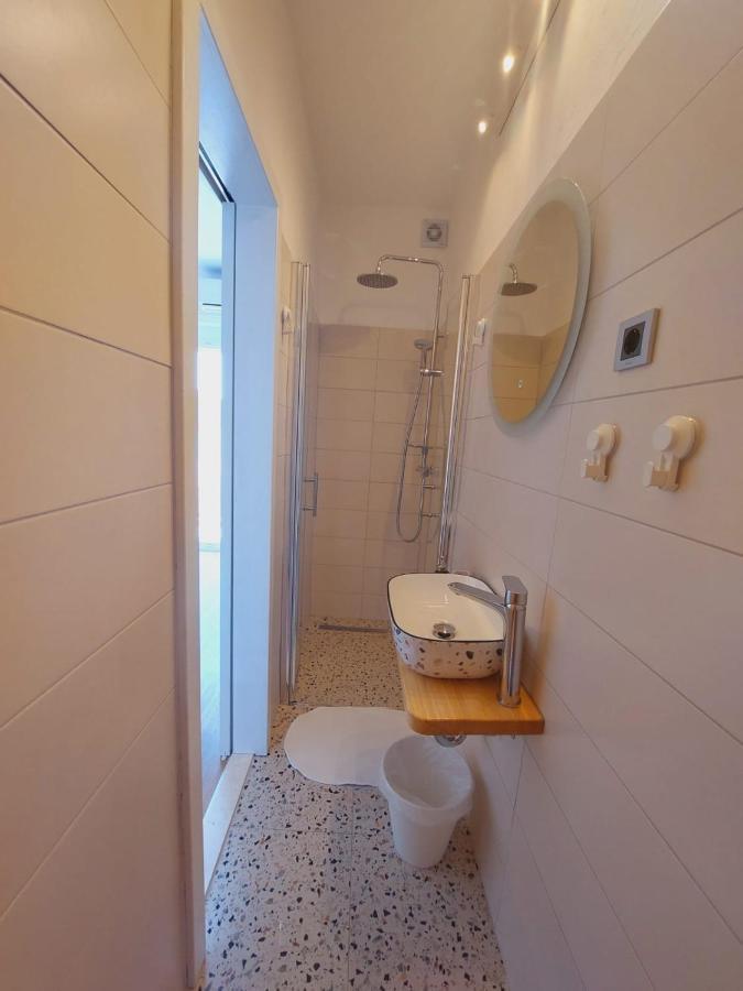 Vinko Rooms Primošten المظهر الخارجي الصورة